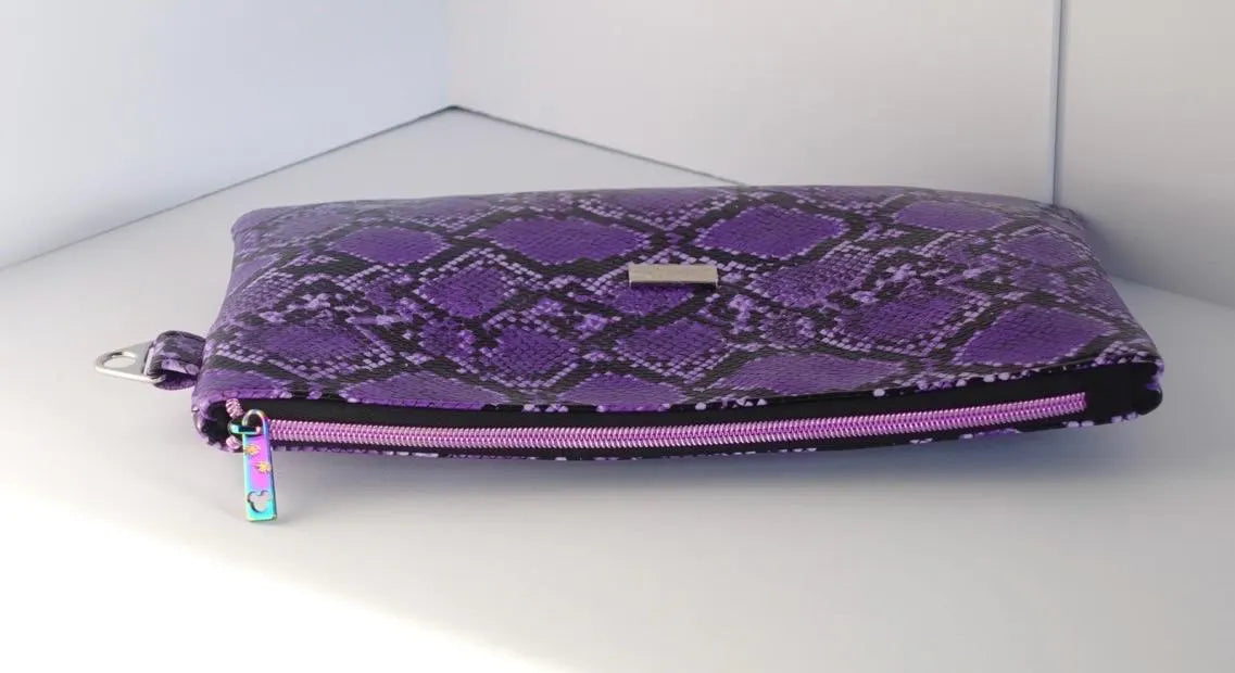 Serpentine Kali Wristlet