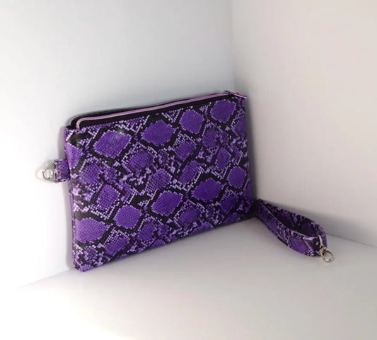 Serpentine Kali Wristlet